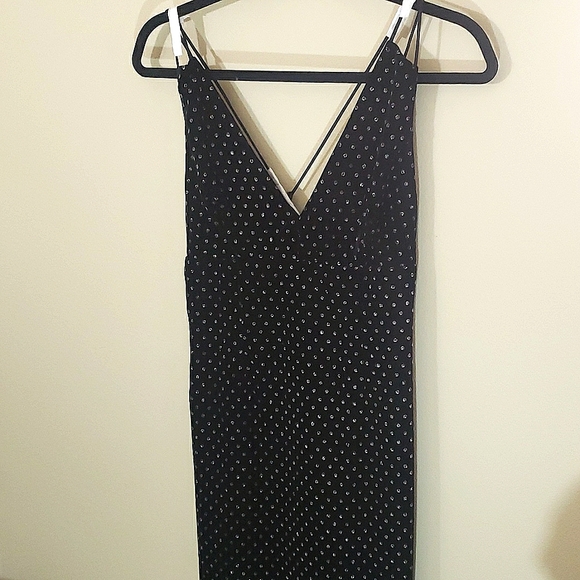 NWT spaghetti strap velvet dress. sexy back that falls below shoulder blades. - Picture 4 of 4